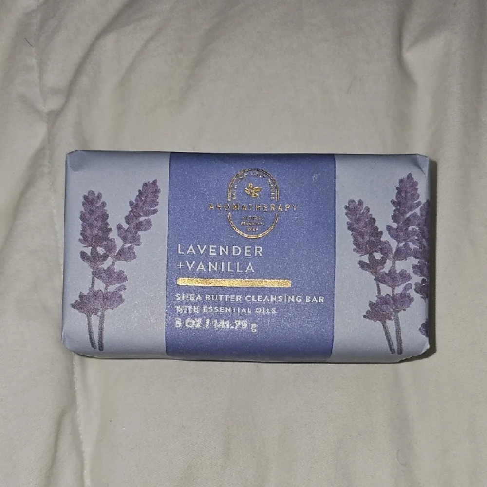 Bath And Body Works, Aromatherapy-Lavender +Vanilla!
